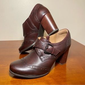 Clarks Artisan Ciera Tide Brown/ Burgundy Leather Oxford Pumps Heels Womens 8M
